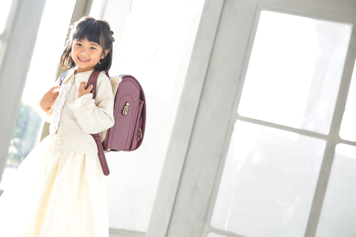 入園入学・卒園卒業｜撮影メニュー｜クリエイティブスタジオ イノセンス -  福岡・岡山・広島にある写真館・フォトスタジオ（七五三、赤ちゃん、お誕生日、マタニティなど）